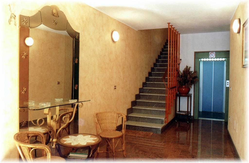 Casa Vacanze Touring فيربانيا المظهر الخارجي الصورة